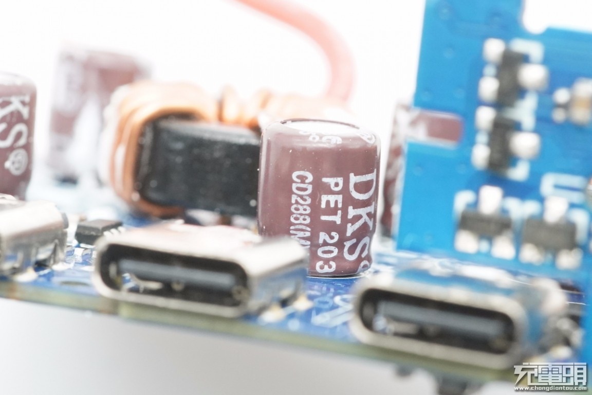 征拓20w快充拆解,征拓100w桌面充电器