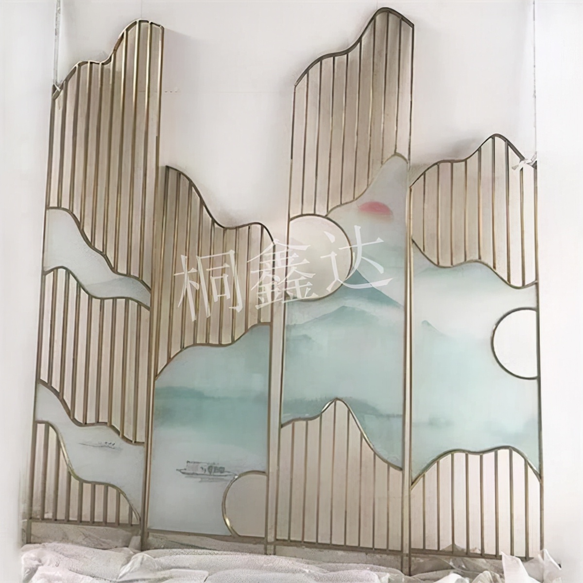 入户不锈钢屏风隔断效果图,云南不锈钢屏风隔断供应