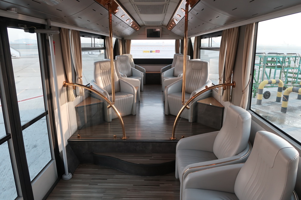 阿联酋航空777300经济舱,阿联酋航空777头等舱机票