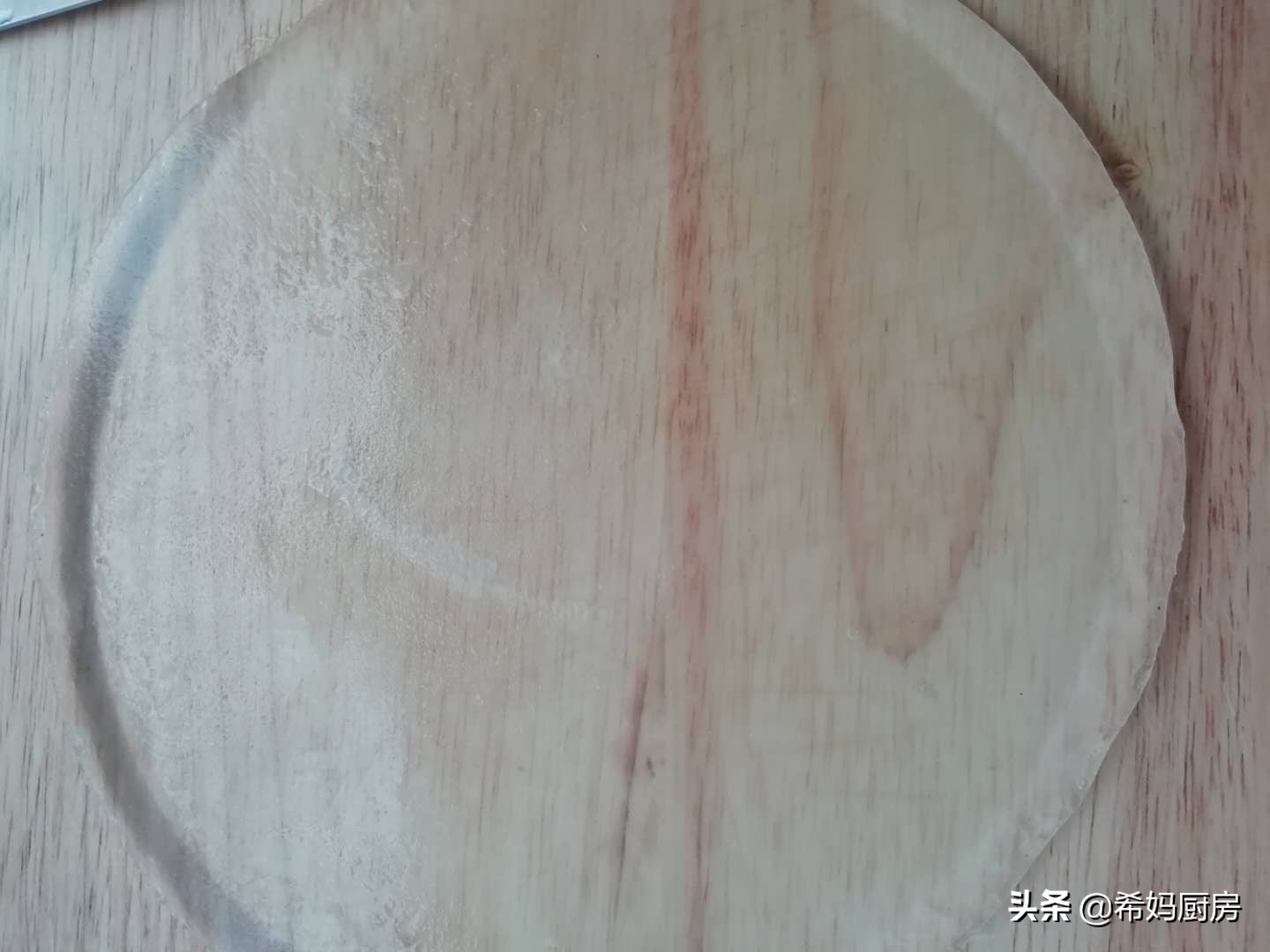 自制红糖凉粉,清凉爽口,两样食材就搞定