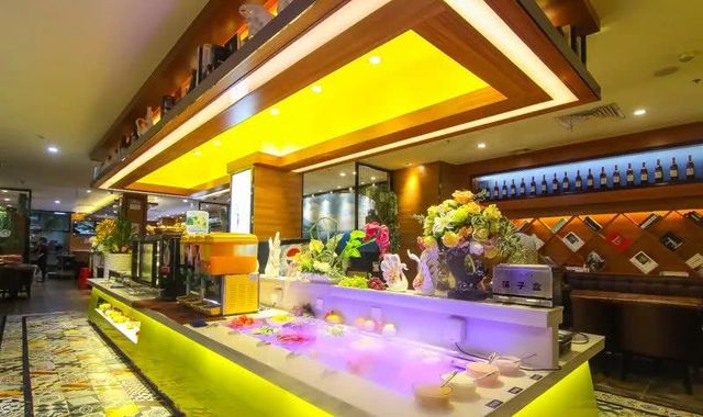 快收藏美食,广州小蛮腰附近海鲜自助餐600元的