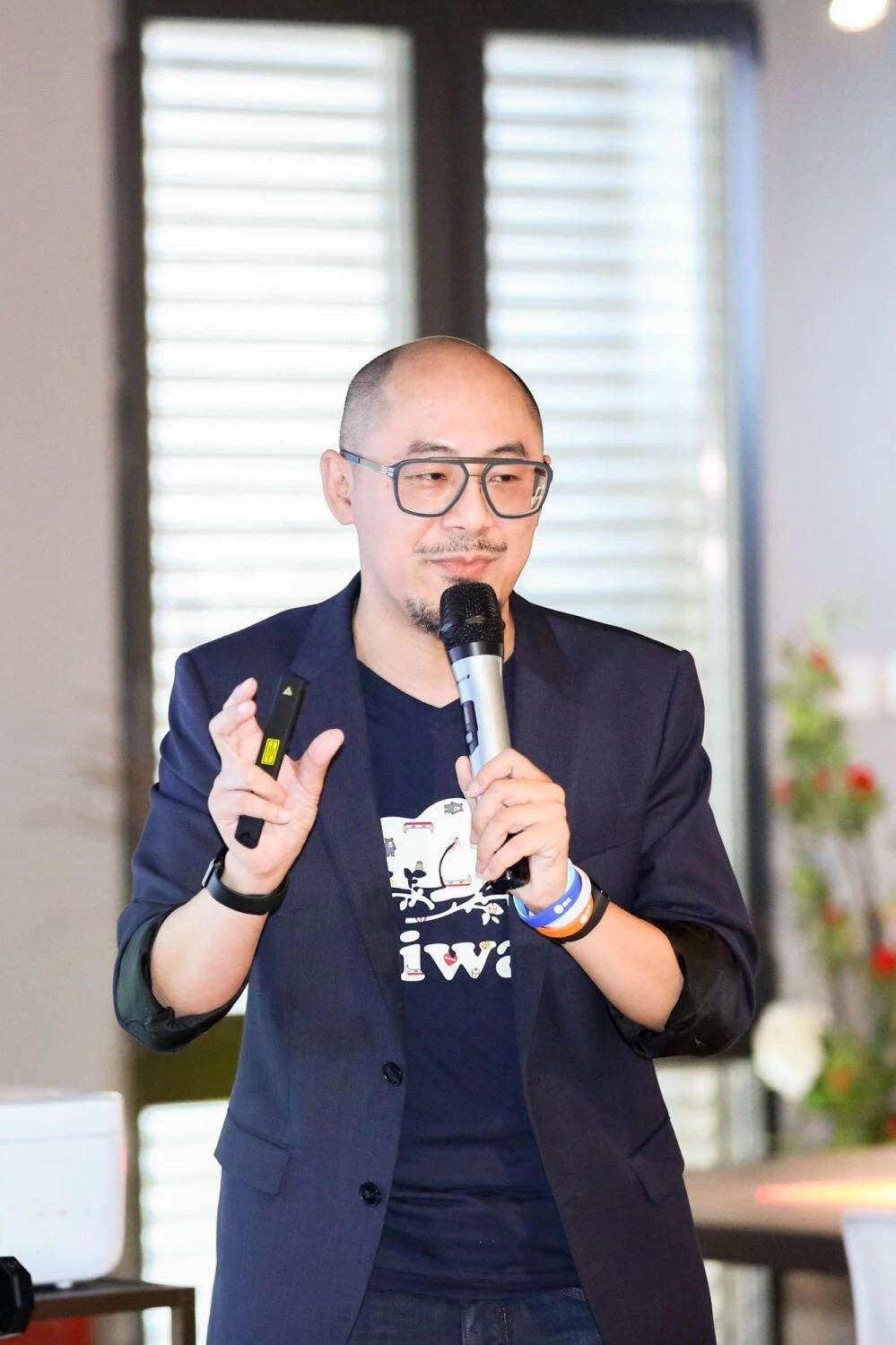 台湾大叔,做设计23年,为中国人打造惊艳国货,日本人疯狂代购