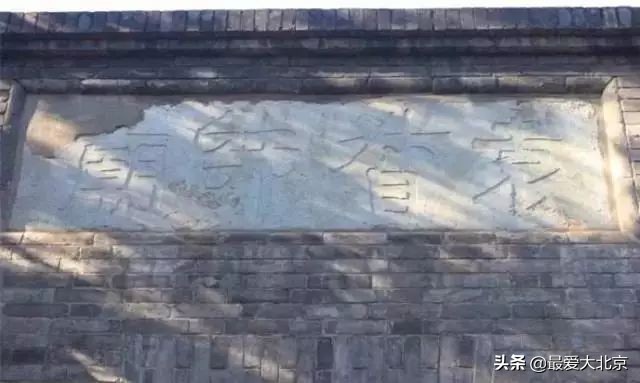 龙潭湖中湖公园游乐场摩天轮攻略,近期龙潭中湖摩天轮什么时候亮灯