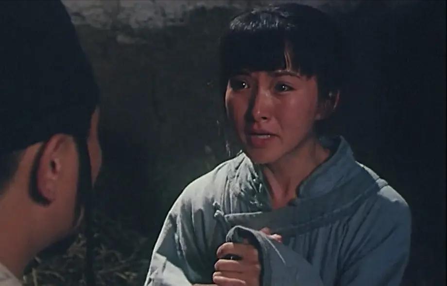 《裸血》：美貌少女成为男人复仇的工具，贪婪和蒙昧下无人能幸免