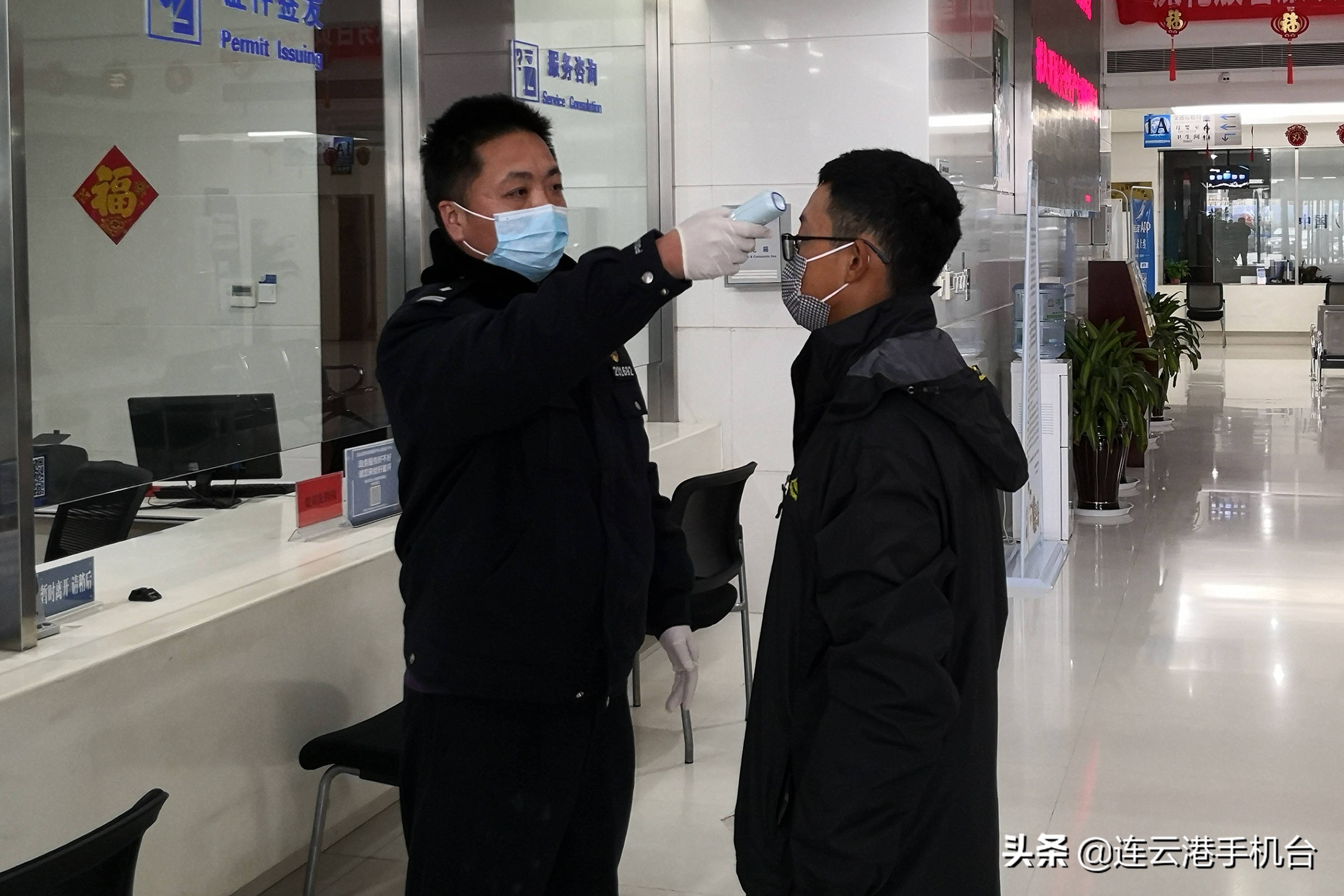 战疫情守国门大连边检在行动,国门卫士坚守疫线勇担当