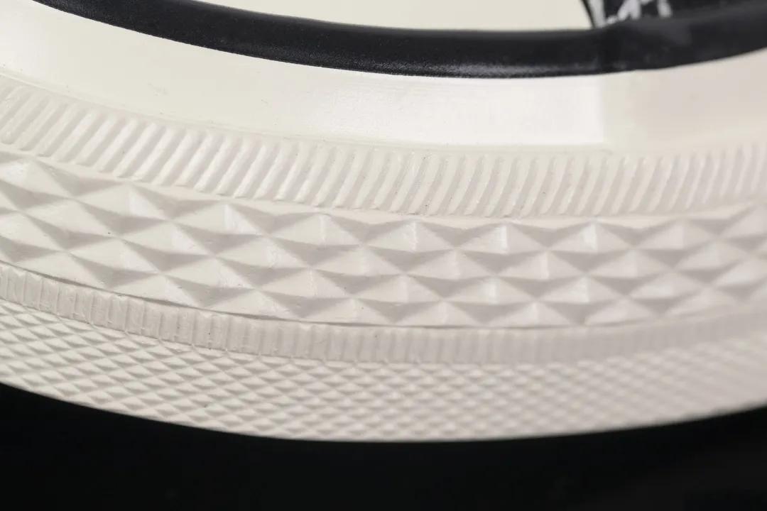 传统绣花鞋垫100%纯棉,经久耐穿的鞋垫