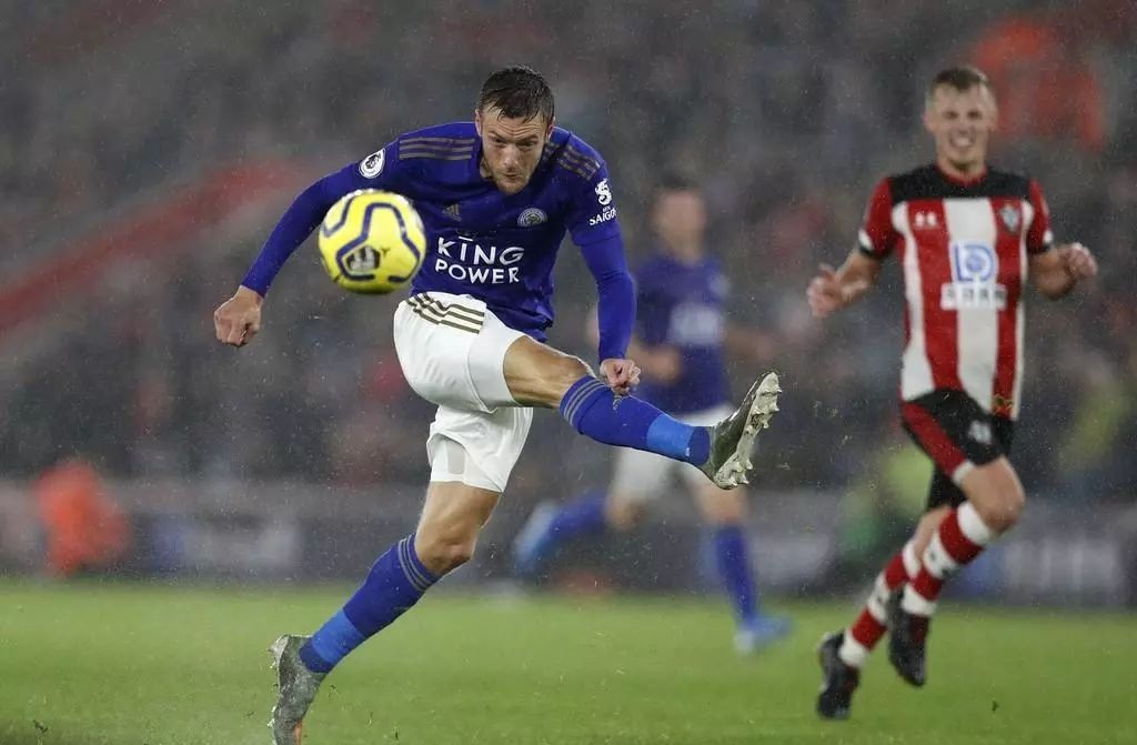 瓦尔迪射手榜,瓦尔迪英超首秀至今在联赛造168球