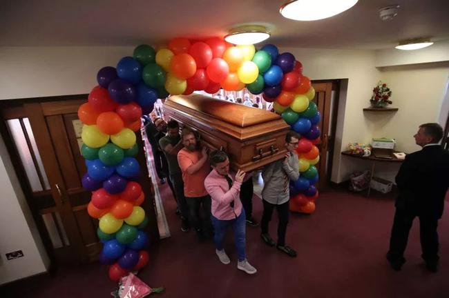 彩票巨奖得主的悲剧人生,中奖上亿巨奖得主自述