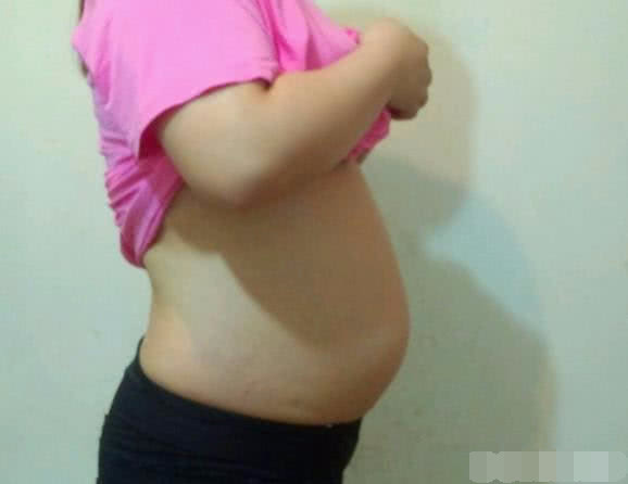 孕期左侧卧正确睡姿,孕期左侧睡会不会睡偏了