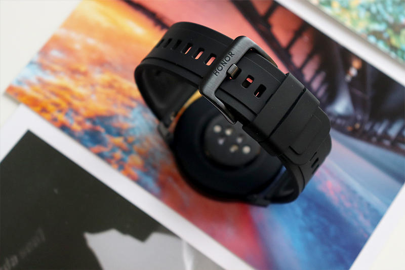 荣耀手表2详细评测,荣耀手表2最新评测