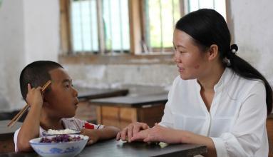 高考志愿女生适合的行业和专业,高考女生适合什么职业