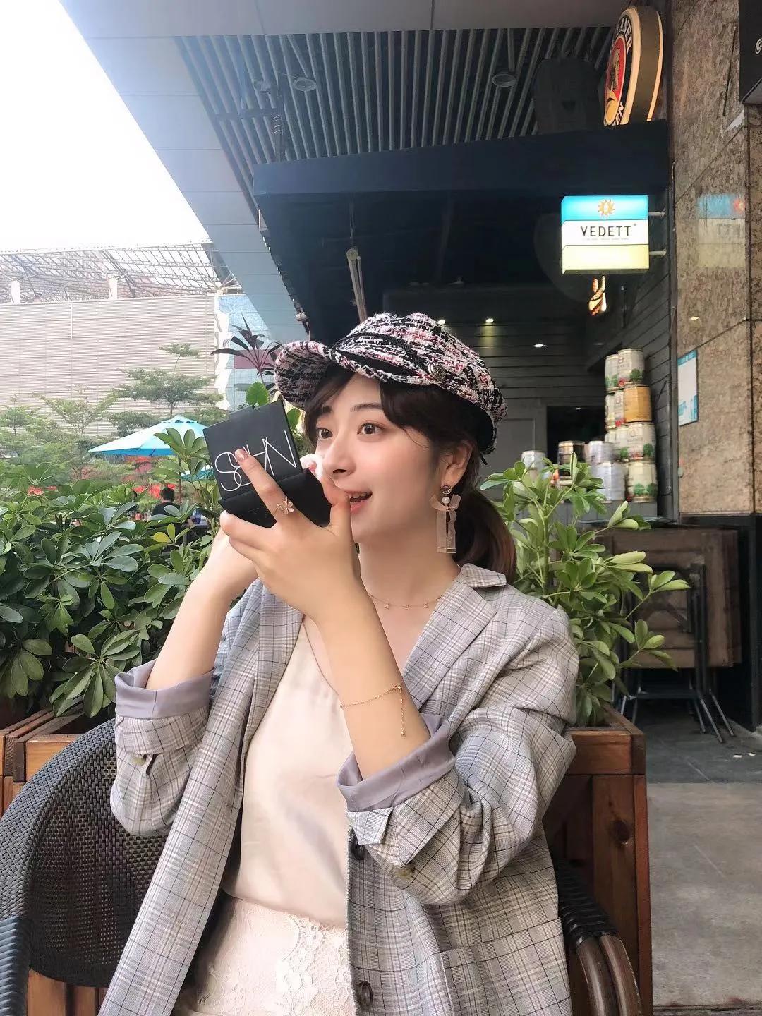 只要上班够土下班就没人认出,只要上班够土下班就认不出来