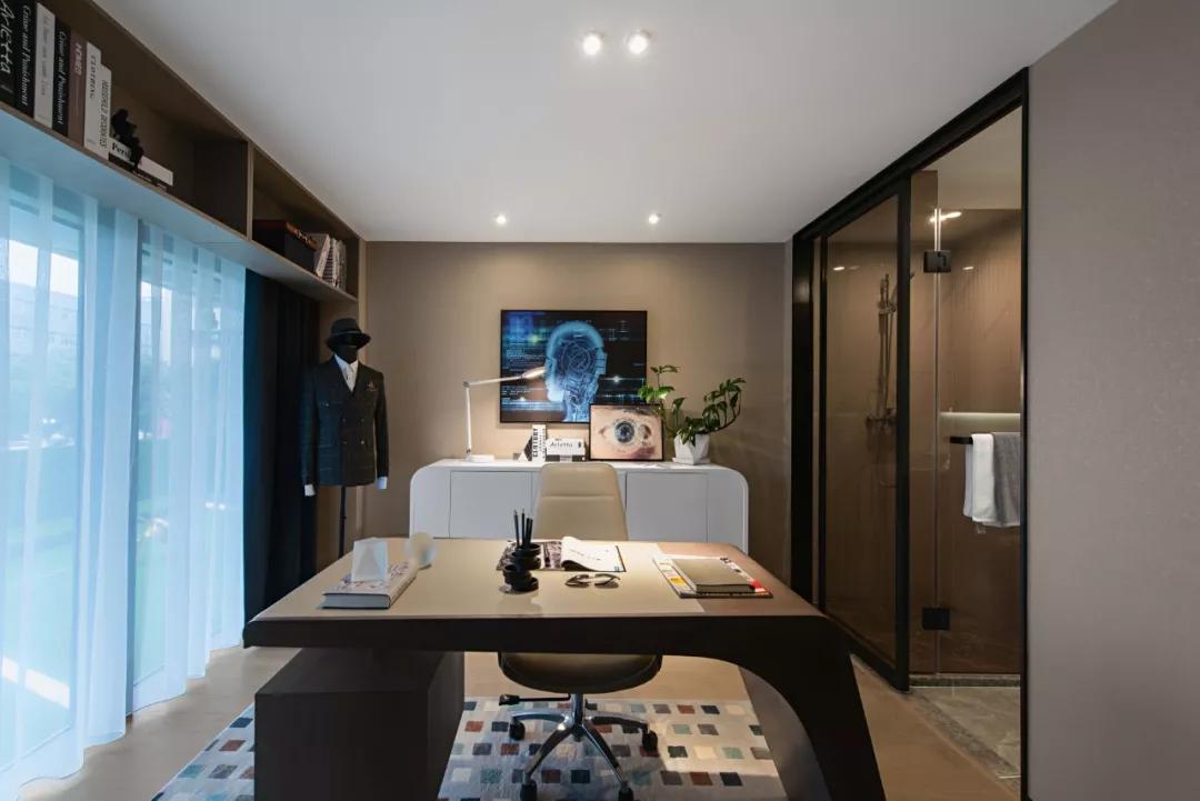 我热爱工作却讨厌上班,我很热爱工作但我讨厌上班