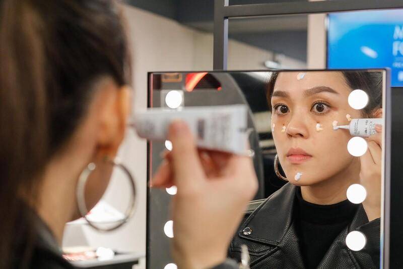 浮粉脱妆怎么补妆,脱妆浮粉怎么快速补妆