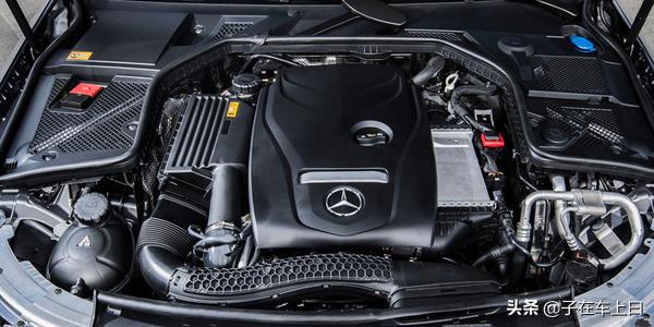 奔驰2.0发动机几万公里换火花塞,奔驰火花塞开了5年2万公里要换吗