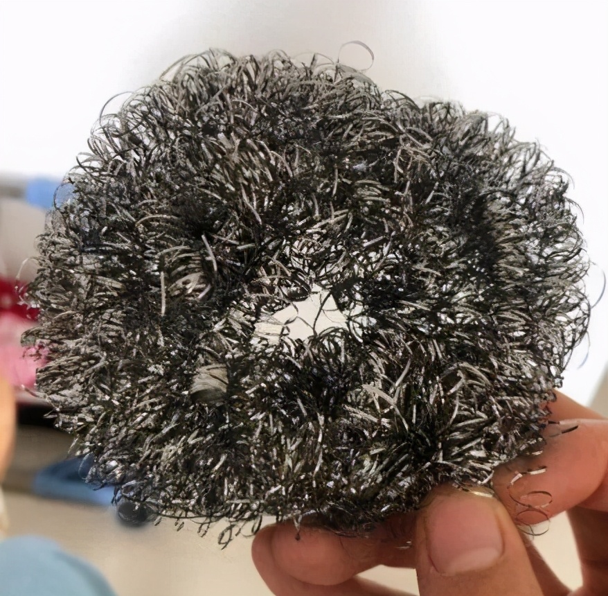 27岁男生脚臭,25岁帅哥脚臭怎么办