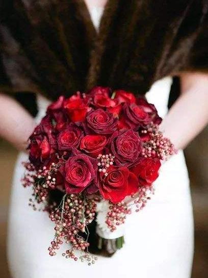 姐妹结婚纪念日送什么礼物,准备结婚的姐妹生日送什么礼物