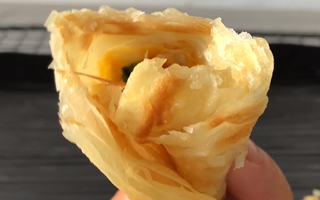 香酥手抓饼教程,美味手抓饼的正宗做法