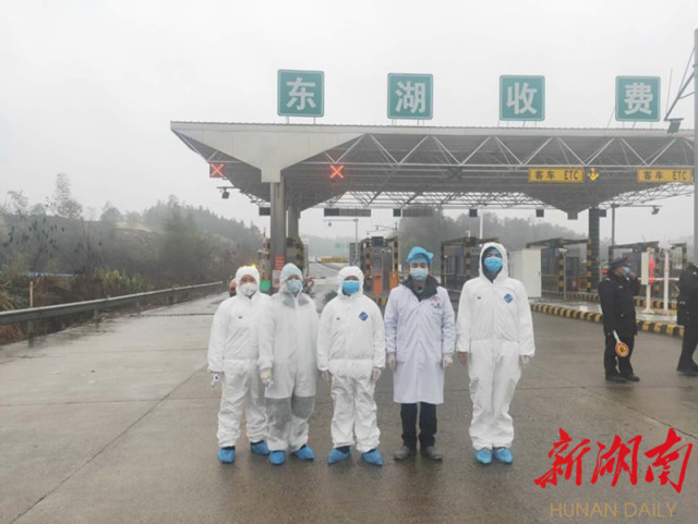 青春之花在战疫中绽放,让青春在战疫一线中绽放绚丽之花