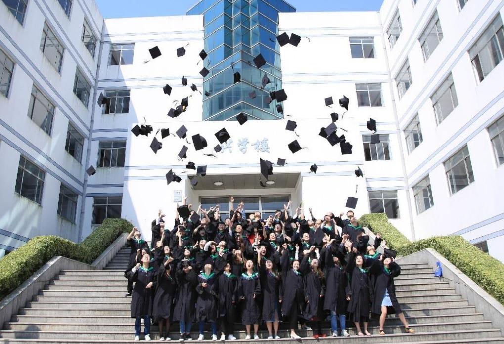 入职华为上哪所大学比较合适,进华为不是全日制大专可以进吗