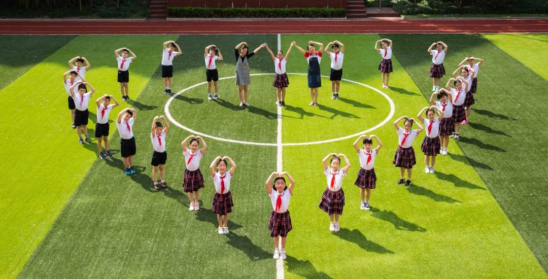 萌娃复学！上海幼儿园开学啦！大型“网友见面”现场也太有爱了吧