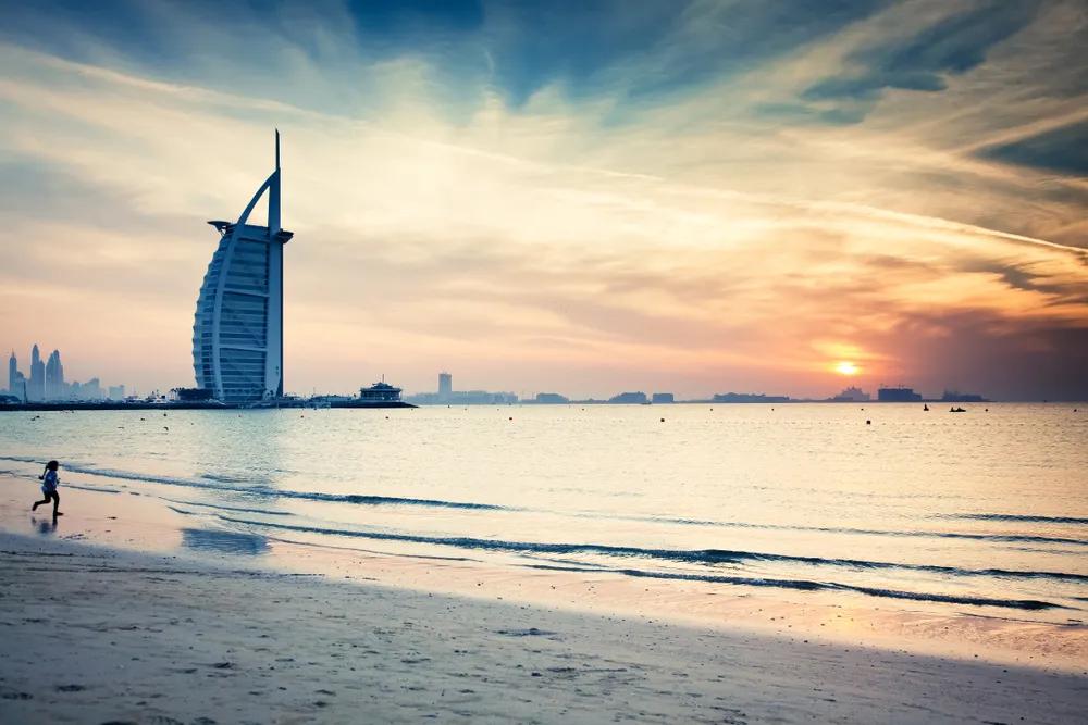 7月1日免签入境的游客,入境中国旅游免签最新规定