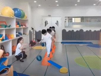 小孩做什么都不专心怎么办,孩子做任何事都不专心怎么教育