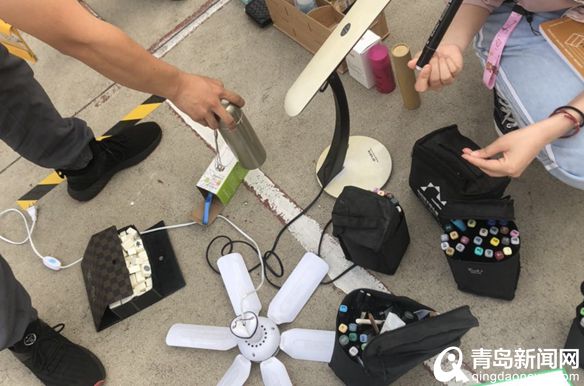 青岛高校跳蚤市场欢乐多！麻将、吉他还有5元占卜……