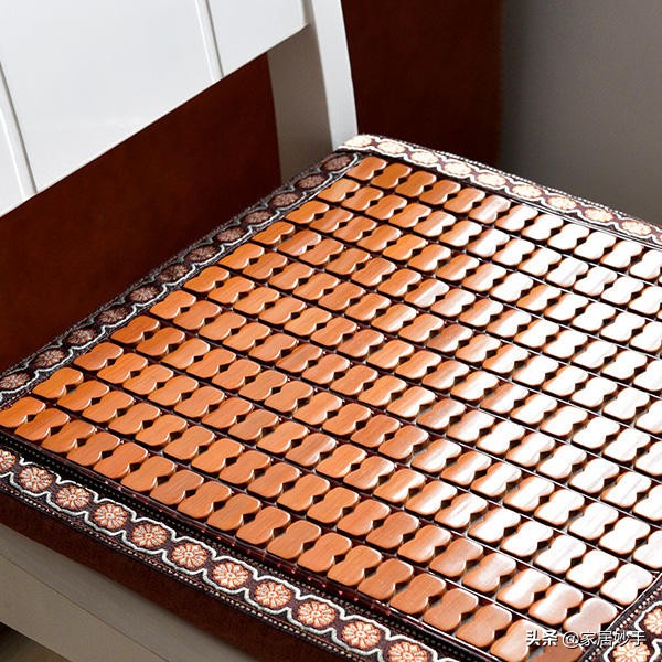 凉席要用热水冲洗吗,凉席必须要清洗吗