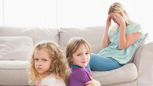 家长打人对孩子有什么影响,家长说了打击孩子的话要怎么办