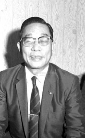 侯佩岑富豪,侯佩岑的婚后