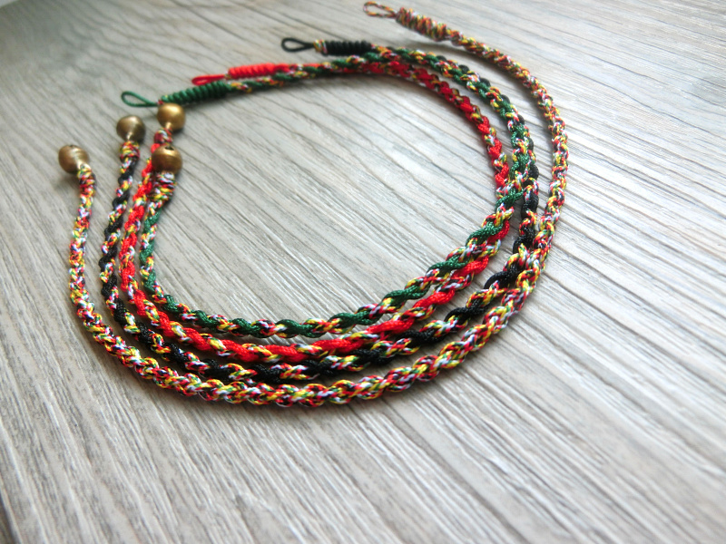 想学编织去哪里学比较好,想学编手绳到哪里去学