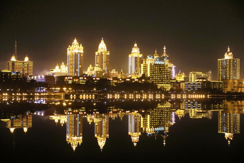 草原上的快递小哥,苏宁火箭小哥