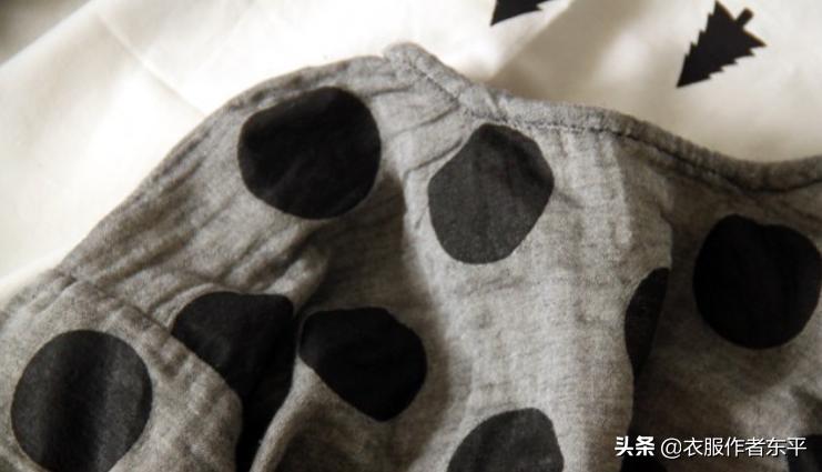 娃娃上衣韩版宽松a字型怎么搭配,宽松上衣女宝宝韩系