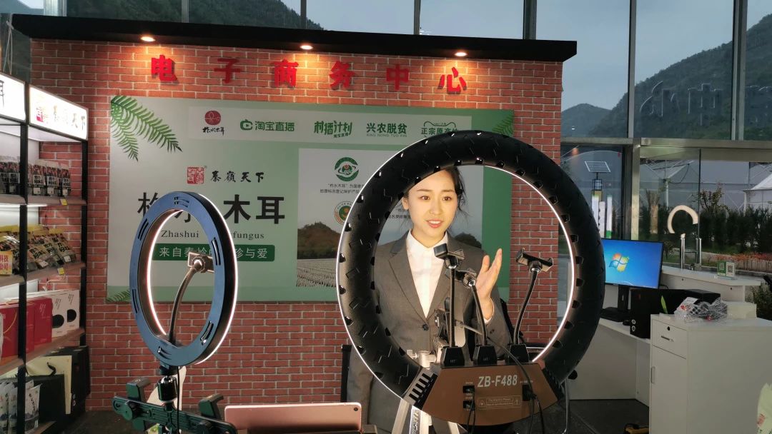 揭秘某些网红直播卖货,网红直播卖货揭秘