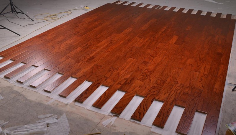 地暖选择地板比瓷砖更节能吗,地暖过时了