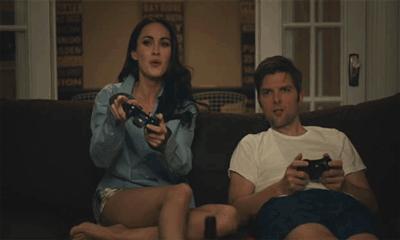 这个国在世界另一边，但铁路直通中国义乌，全民养生却熬最野的夜