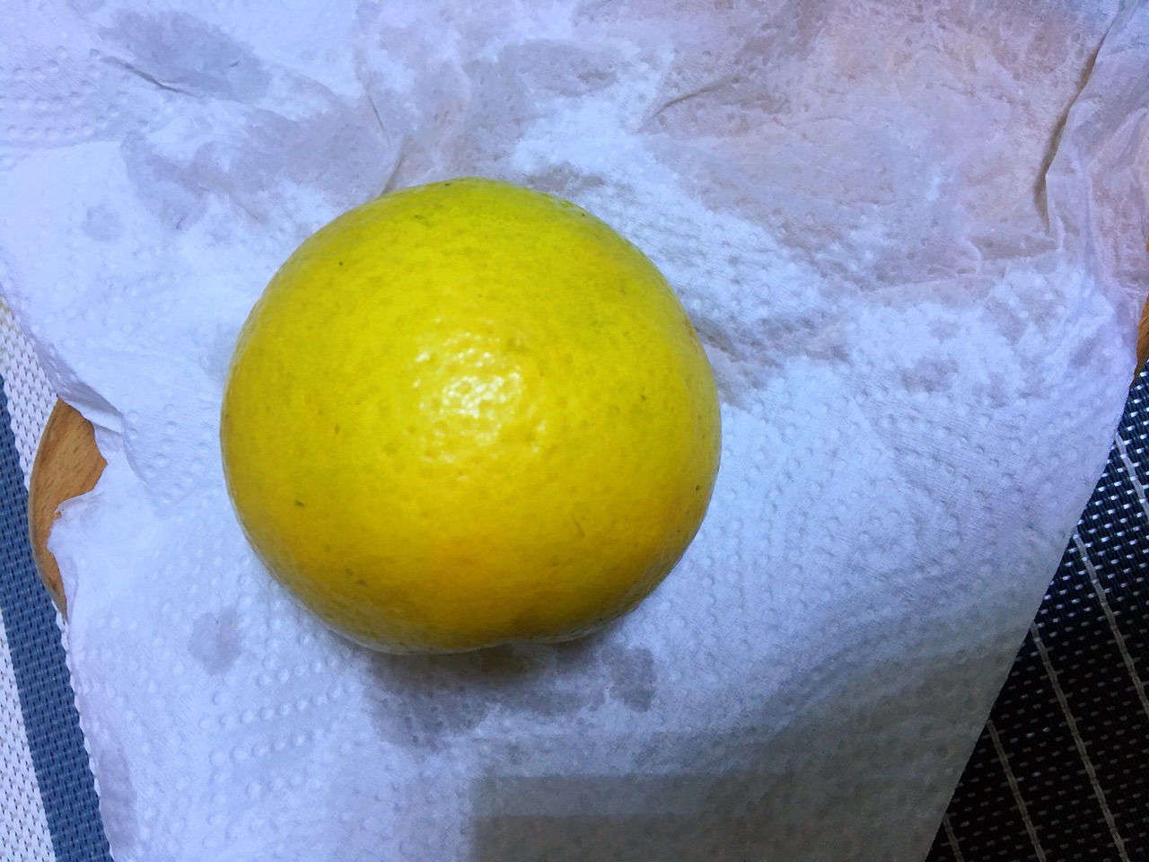 橙子直接泡茶,橙子烤着吃有什么功效和作用