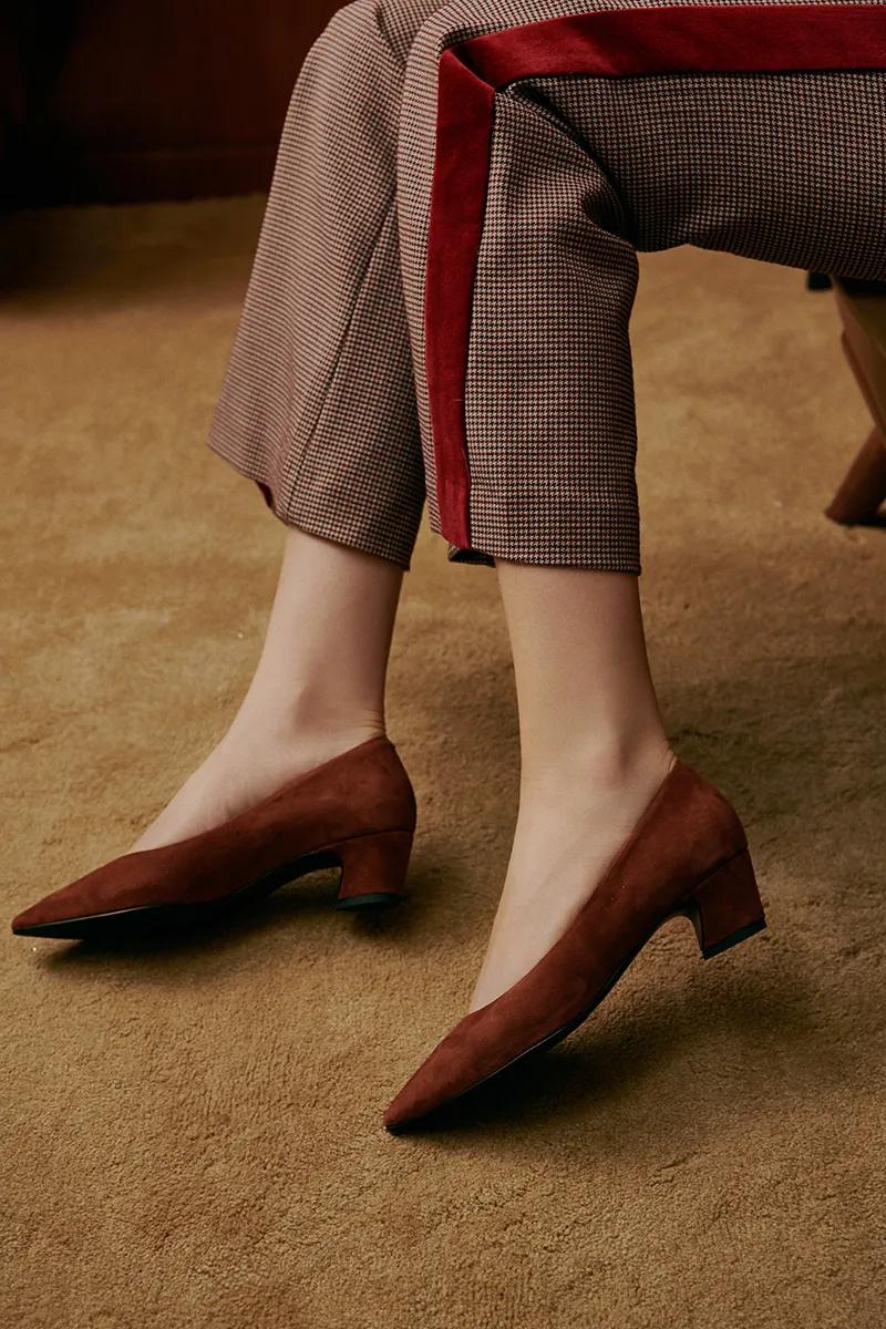 方头法式赫本风女单鞋粗跟,赫本风复古粗跟单鞋显脚瘦