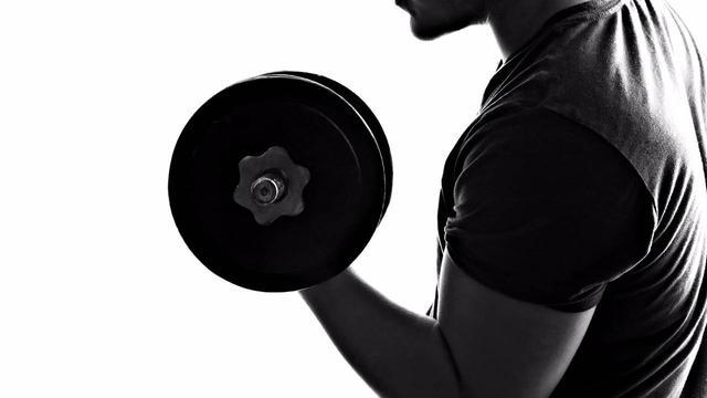 Max丨两种增加“重量”的方式，能让你在健身房更容易长肌肉