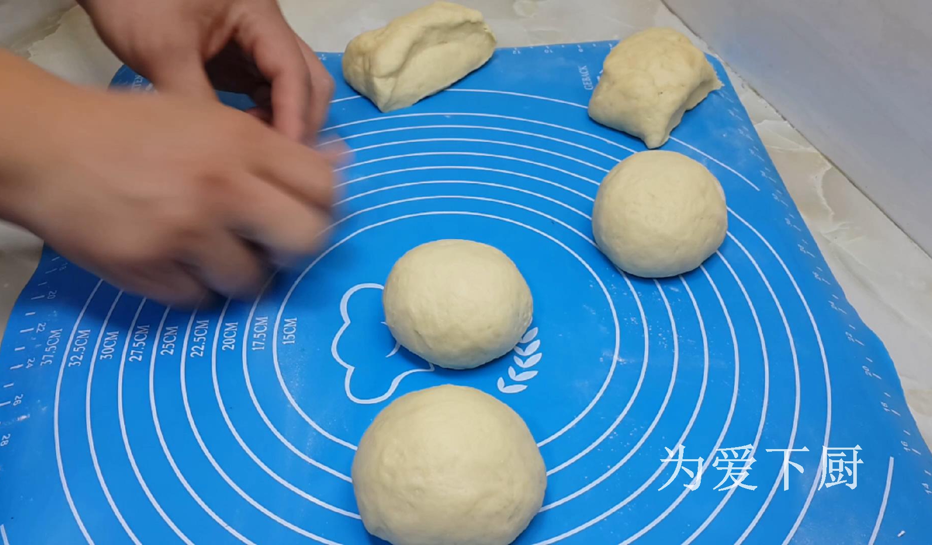 面包最简单教程,面包怎么卷好吃又简单