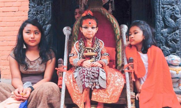 尼泊尔活女神的童年,尼泊尔活女神小时候