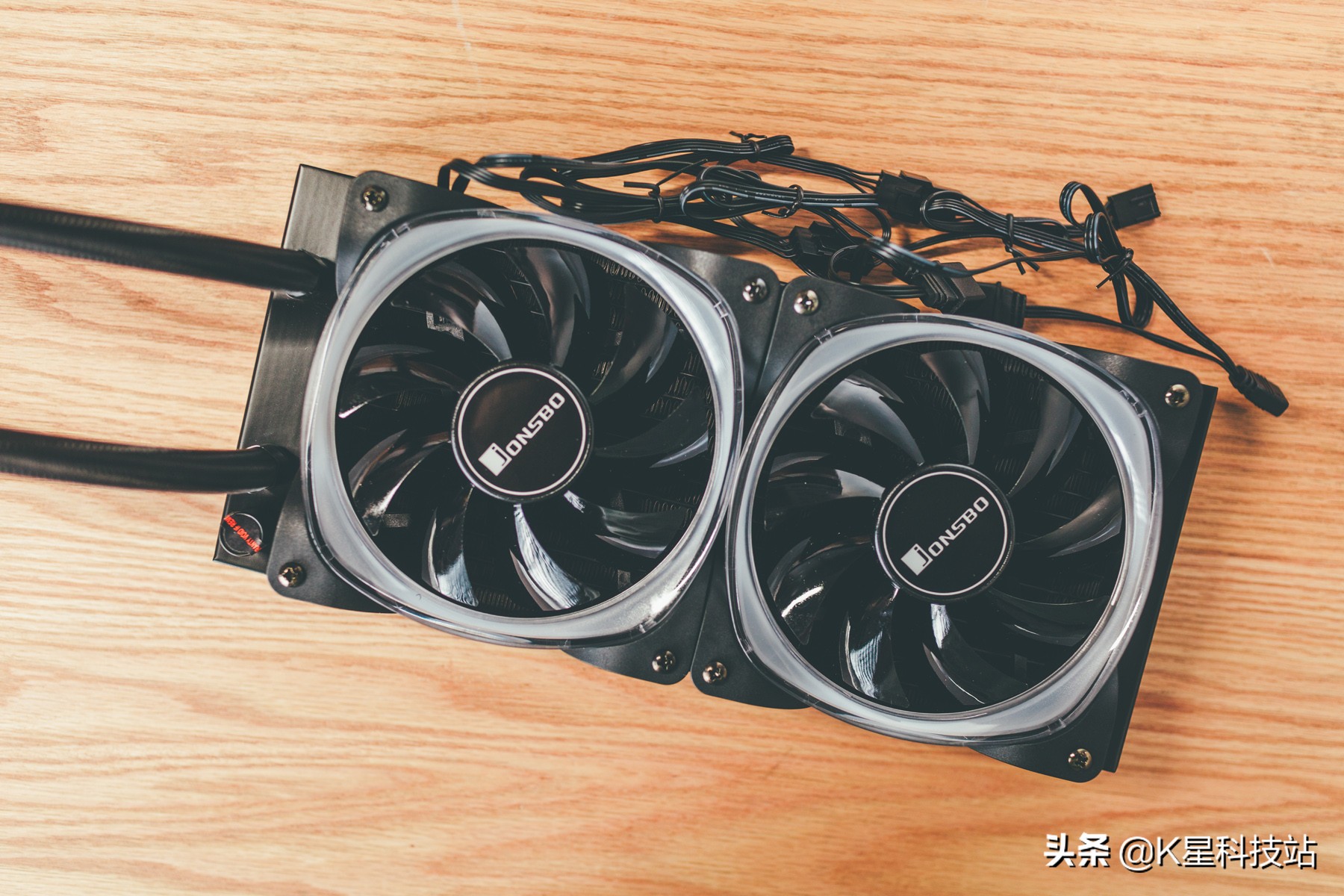 标准ATX剪辑生产力，性价比这么来，3700X水冷主机搭建体验