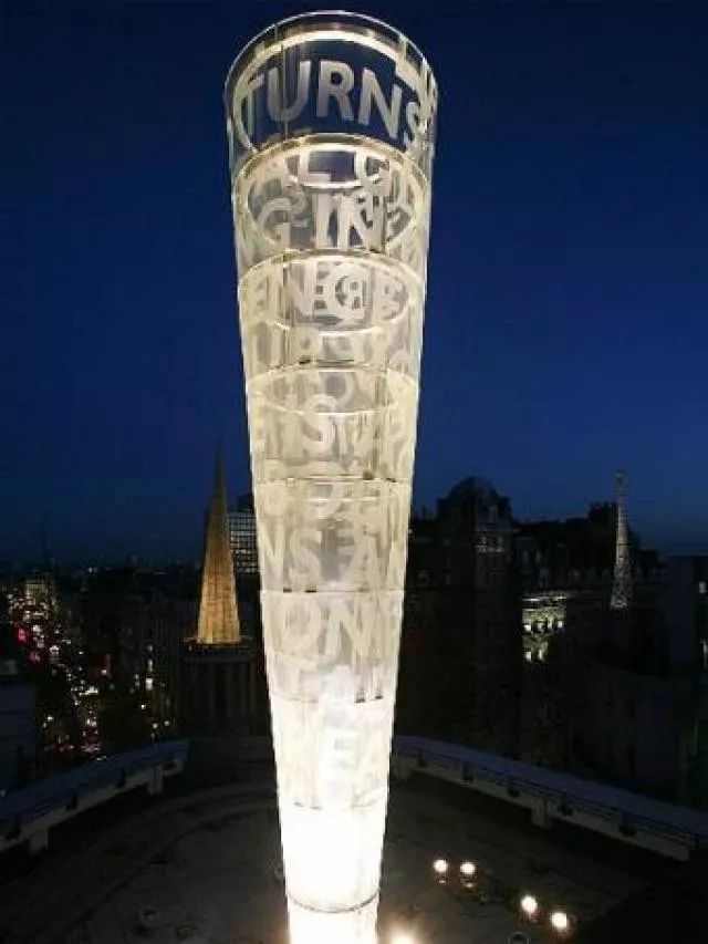 他们在寻找真相的同时，死亡也在寻找他们...