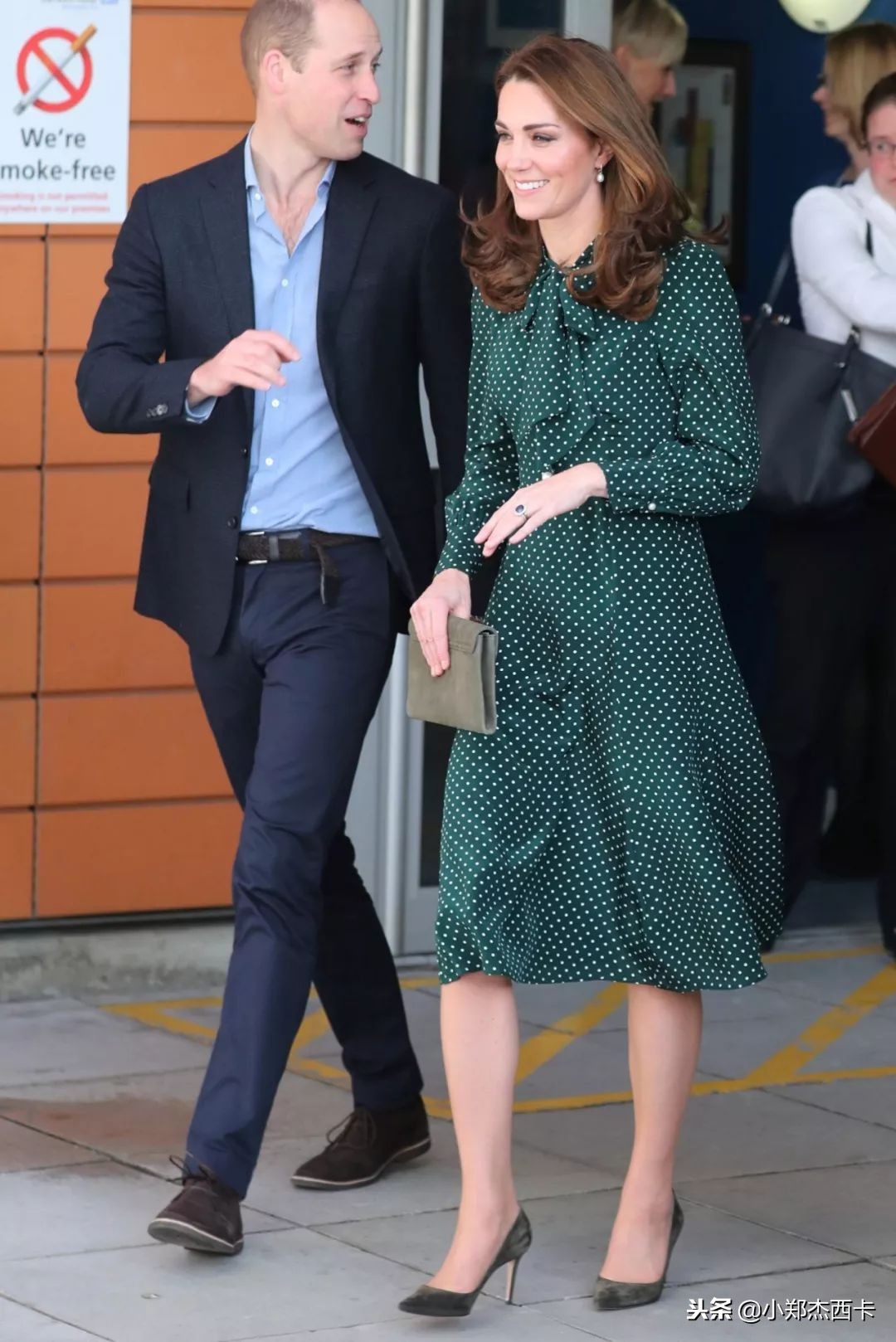 福尔摩斯·小郑周报