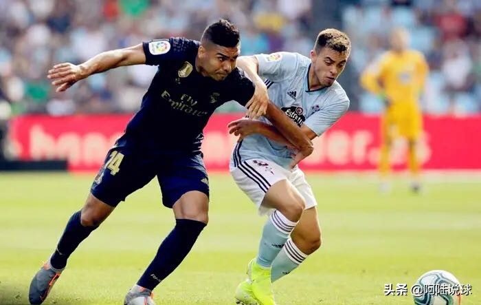 皇马齐祖面临无解难题,皇马官方回顾齐祖辉煌三连