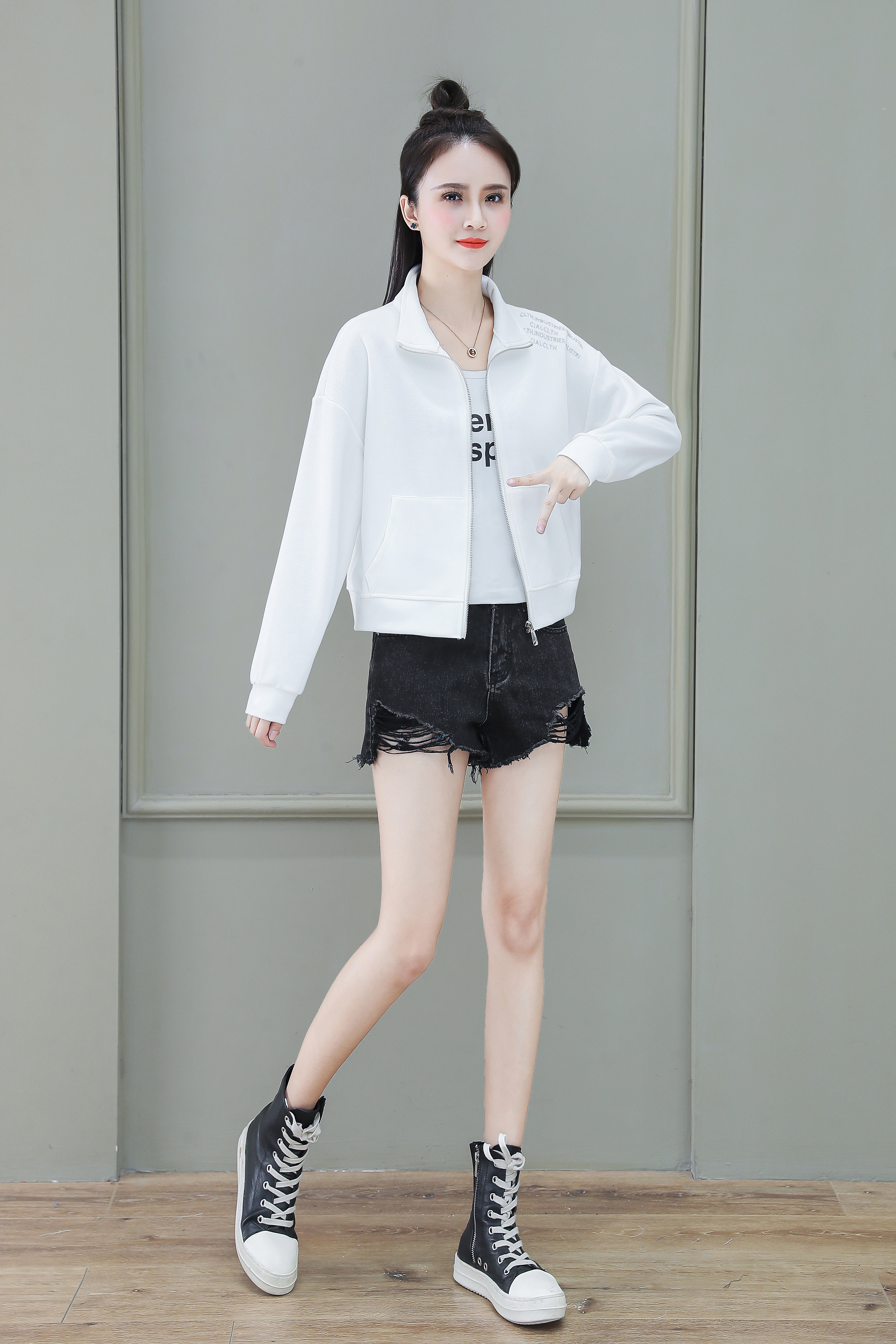 薄款卫衣女连帽夹克短款,薄款连帽卫衣外套女2022新款爆款