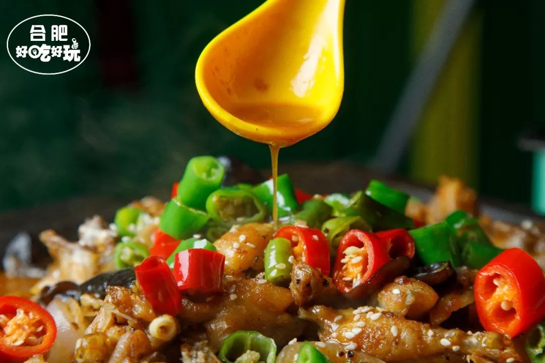 狂卖100000000+只，滨湖新开的这家牛蛙店，...