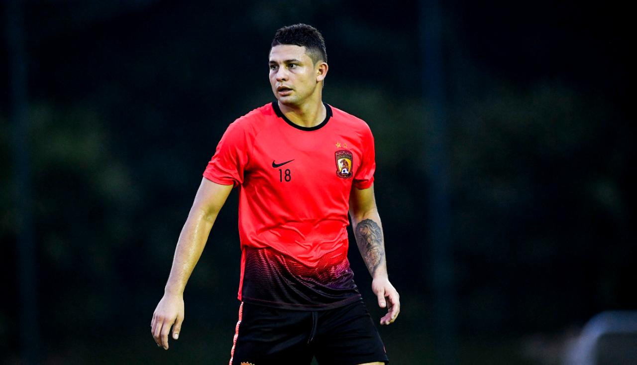 成为真正中国人！球迷送埃尔克森中文名字帖，已能说简单汉语