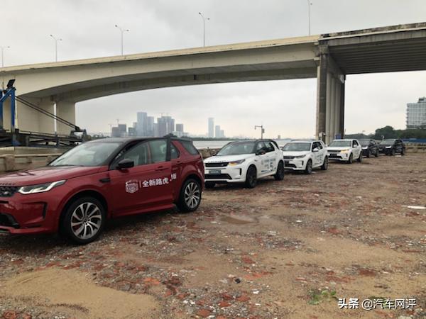 路虎发现运动版蓝色真实驾驶感受,路虎发现运动版非铺装路面试驾